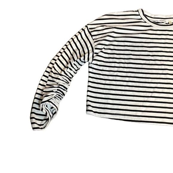 THURSDAYS OVERSIZED BLACK and White Crop Top Size Large - Picture 2 of 6